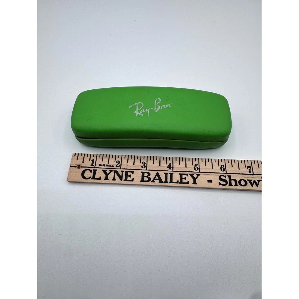 Ray-Ban Eyeglasses Sunglasses Hard Leather Clamshell Green Case w/ Red Interior